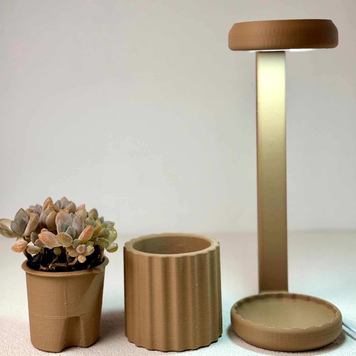 Lume Planter | Light Wood